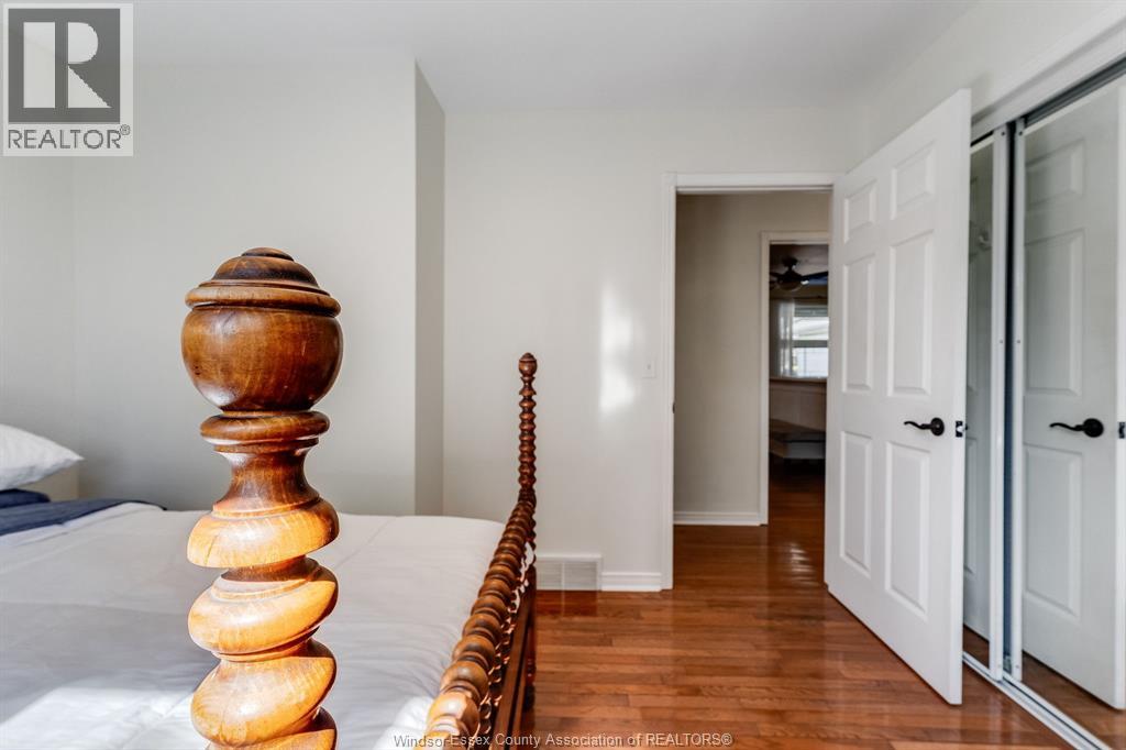 1615 St. Clair ROAD - 20
