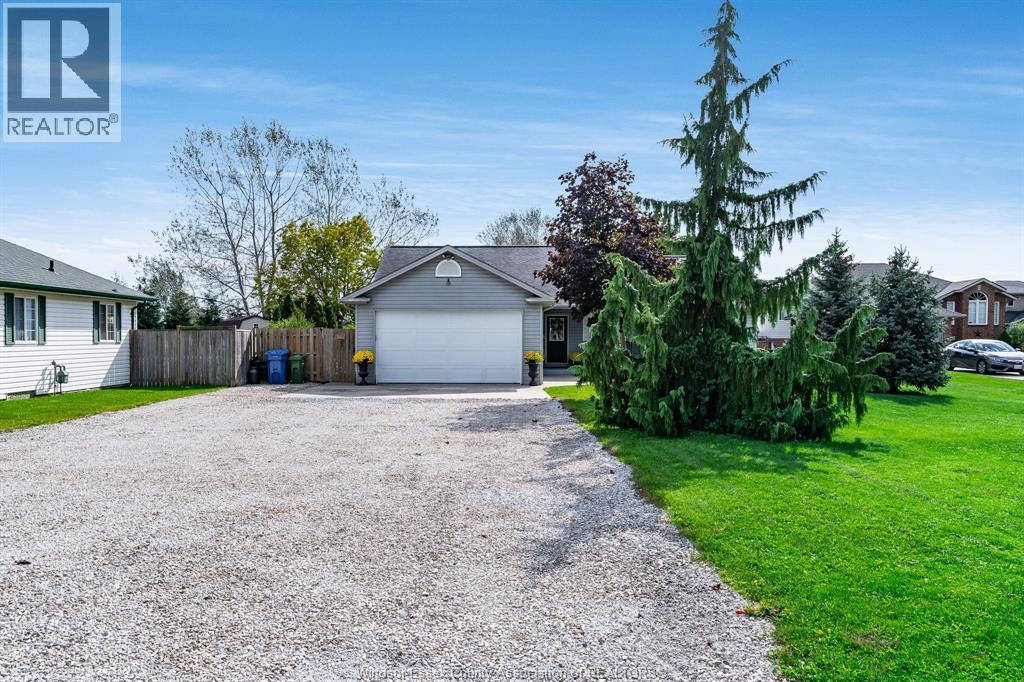 1615 St. Clair ROAD - Image 35