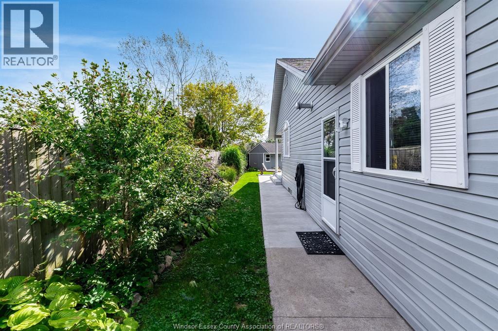 1615 St. Clair ROAD - Image 39