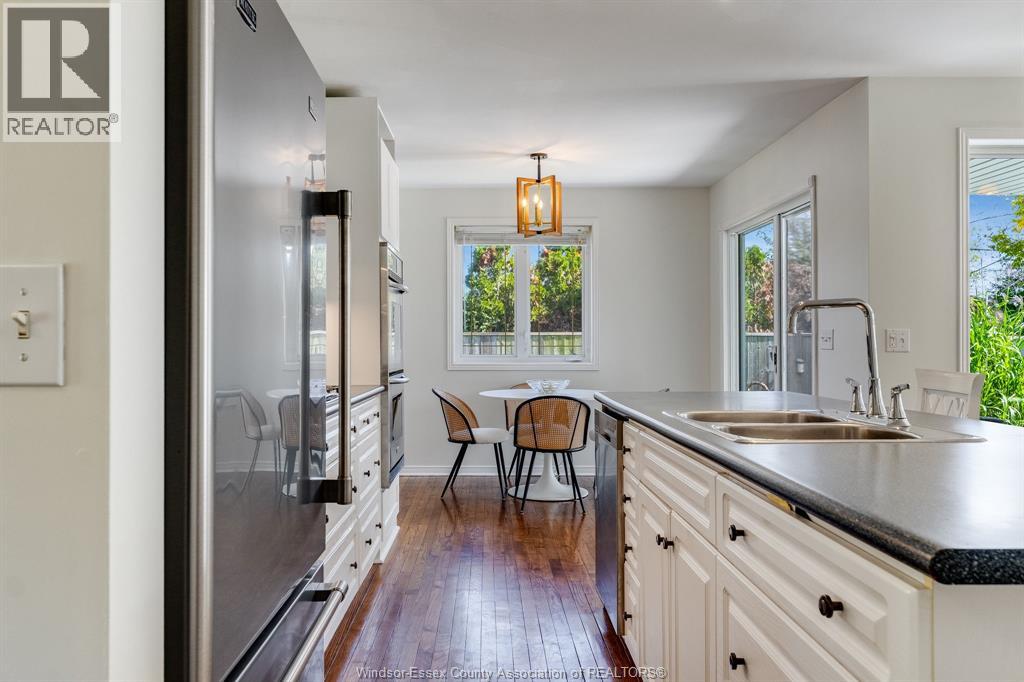 1615 St. Clair ROAD - 4