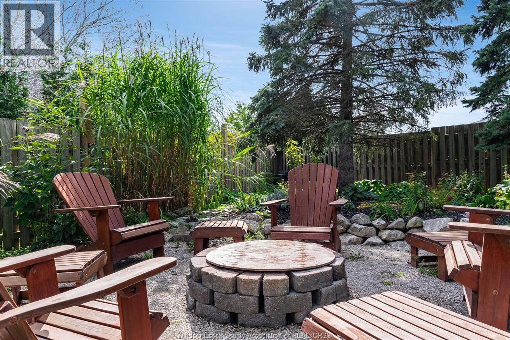 1615 St. Clair ROAD - Image 46