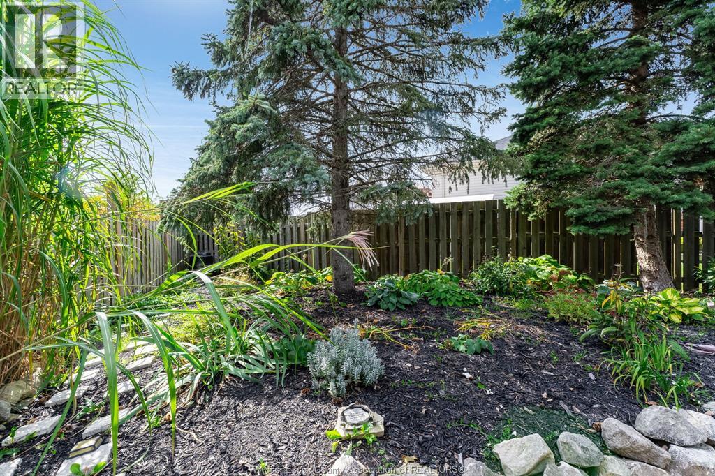 1615 St. Clair ROAD - Image 49