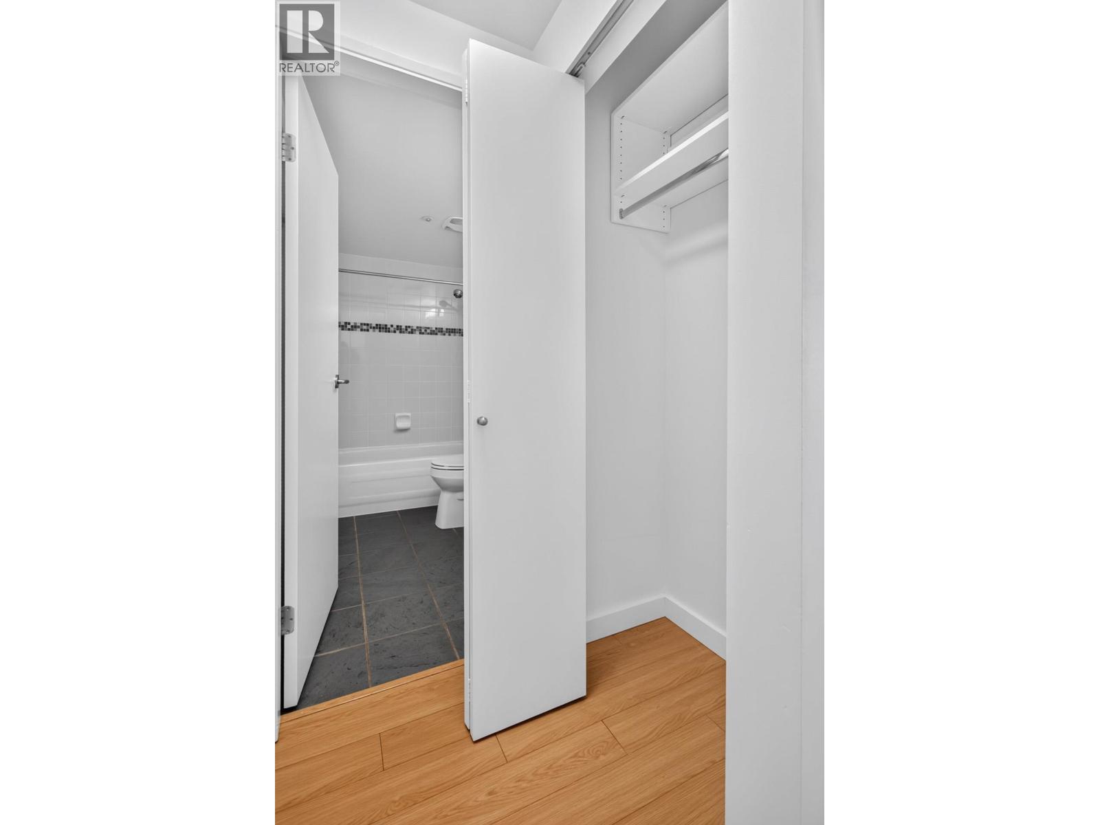 Photo of 2603 1008 CAMBIE STREET 24