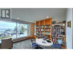 1810 - 10 Yonge Street, Toronto, ON M5E1R4 Photo 24