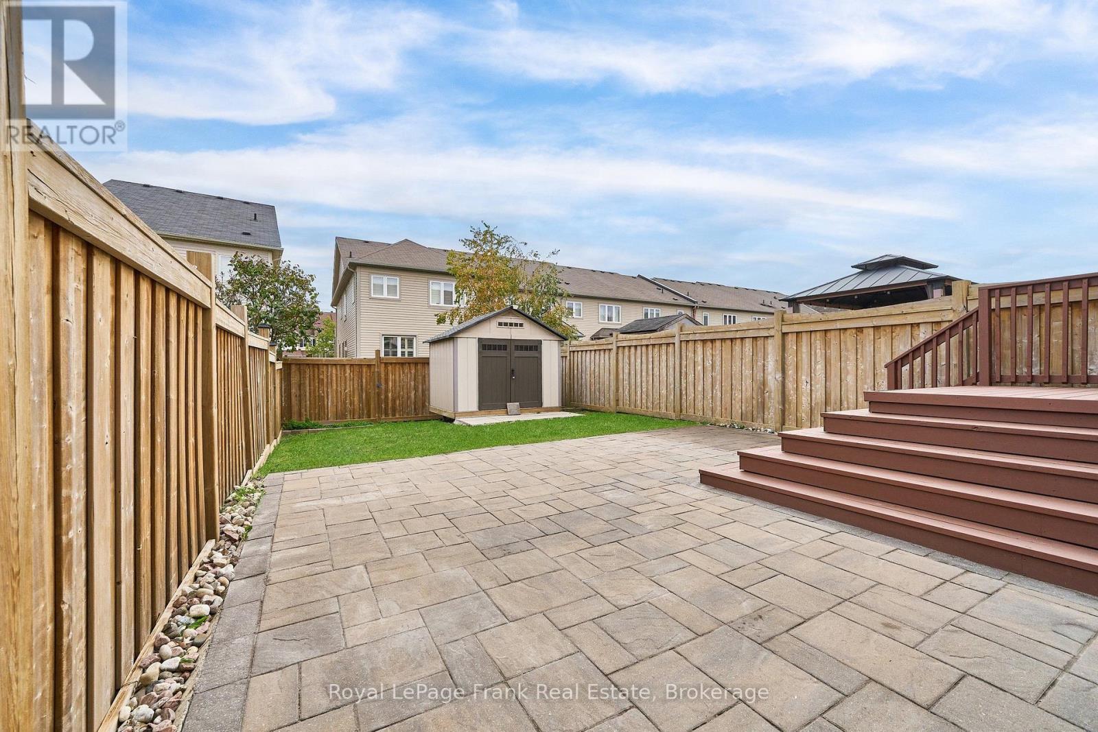 23 Southshore Street, Whitby, ON photo 39