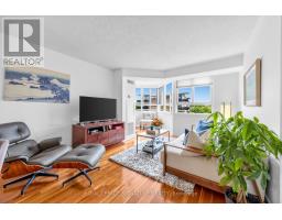 Den - 1006 - 4 Park Vista, Toronto, ON M4B3M8 Photo 6