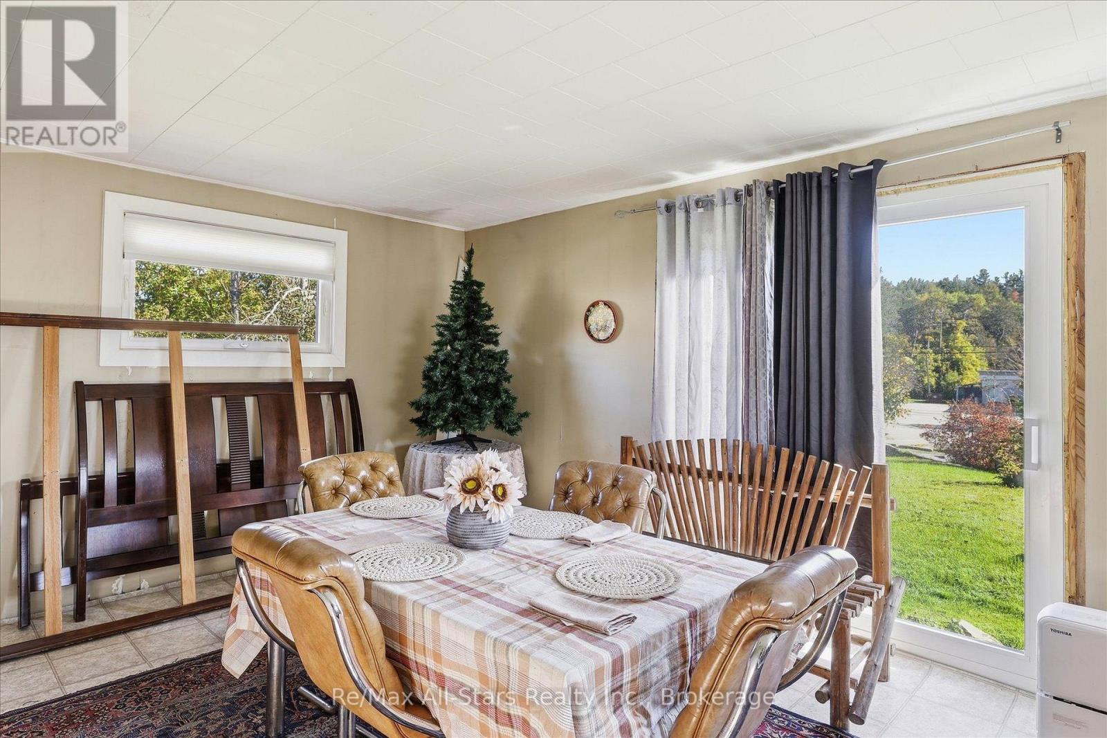 4982 MONCK ROAD - 31