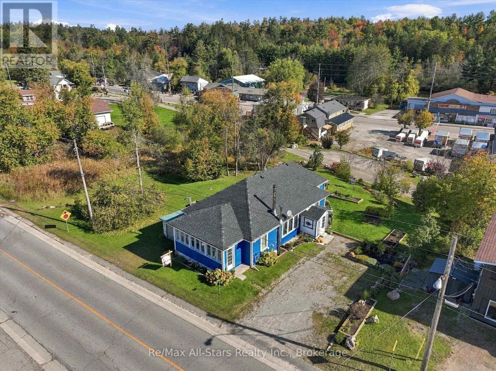 4982 MONCK ROAD - 33