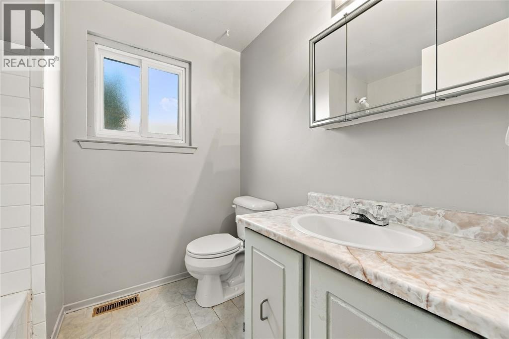 51 Maplestone Avenue — photo 20