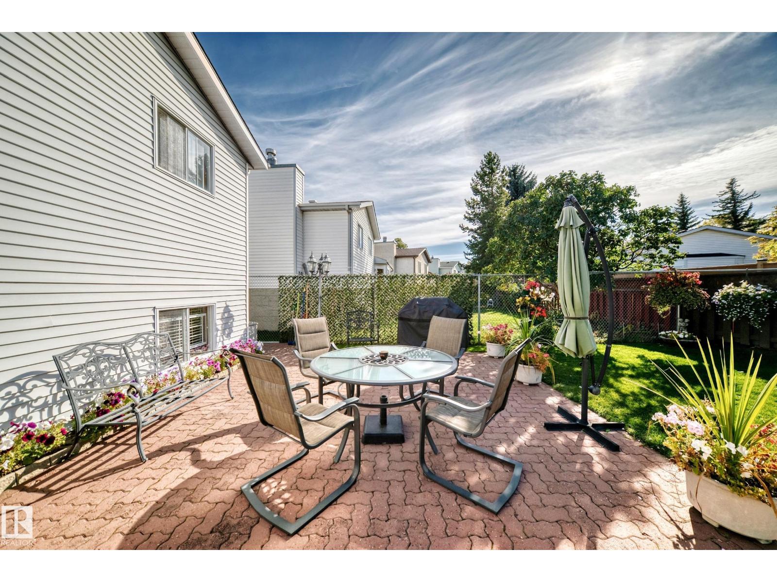 47 DEERBOURNE DR - 56