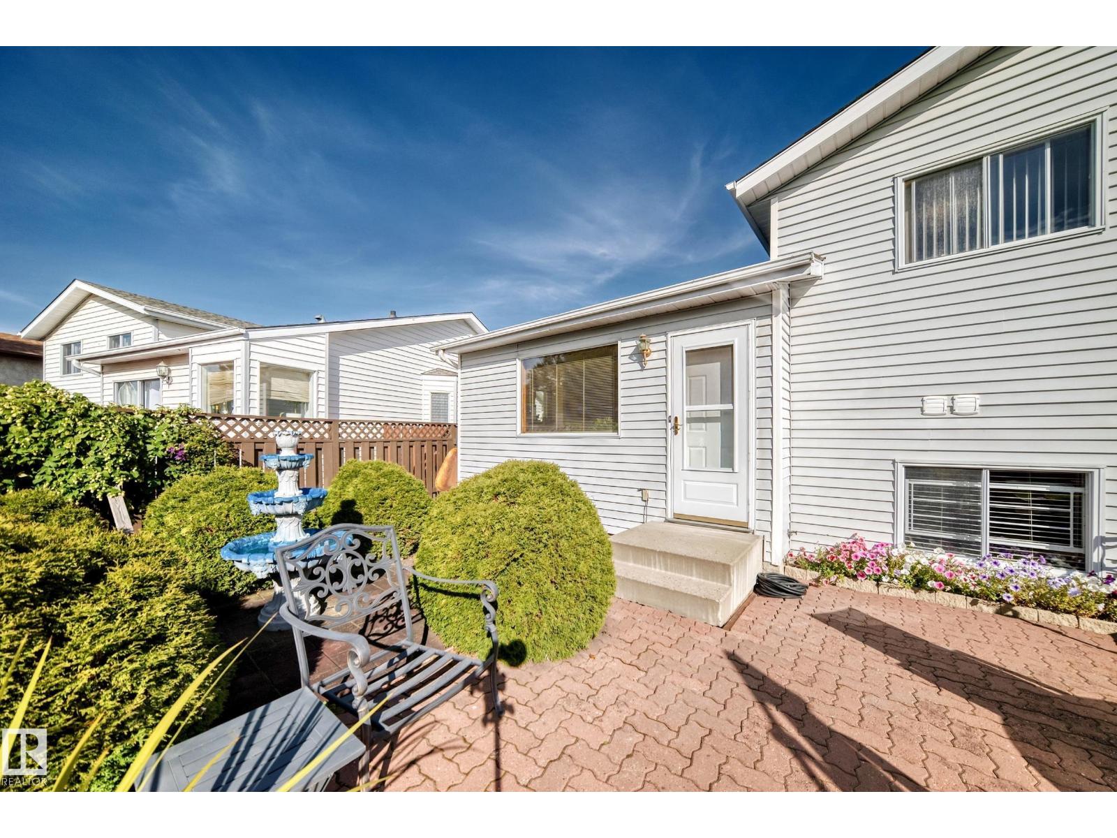 47 DEERBOURNE DR - 57