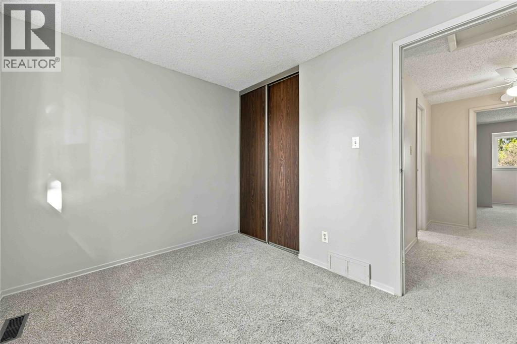 51 Maplestone Avenue — photo 17