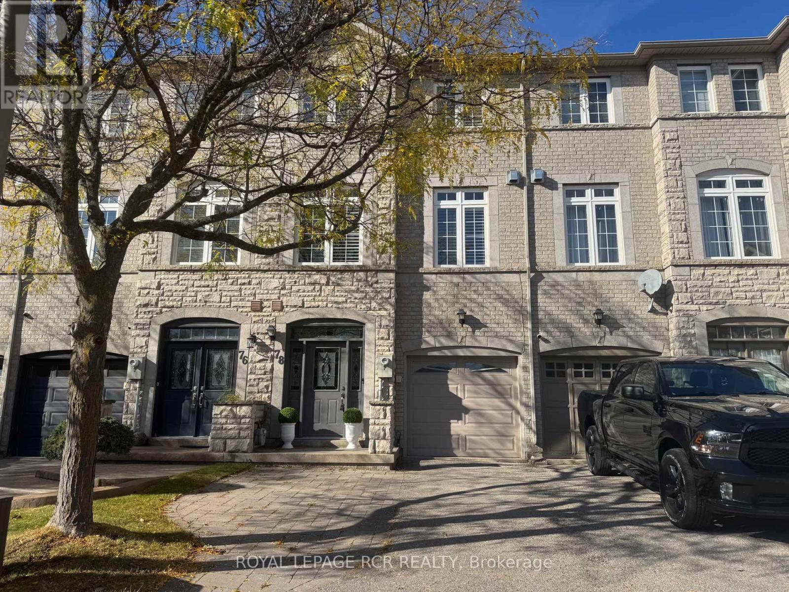 78 Burgon Place, Aurora, ON photo 1