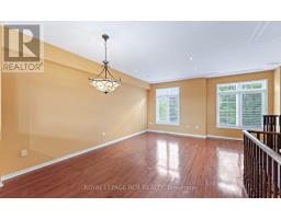 78 Burgon Place, Aurora, ON L4G7Y2 Photo 13