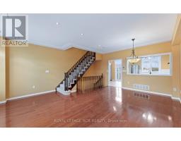 78 Burgon Place, Aurora, ON L4G7Y2 Photo 14