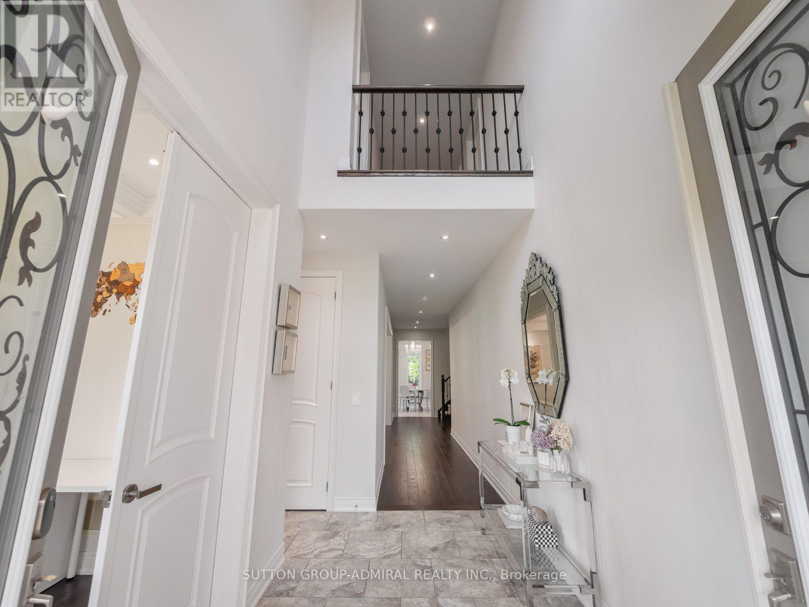 26 Blazing Star Street, East Gwillimbury, ON photo 6