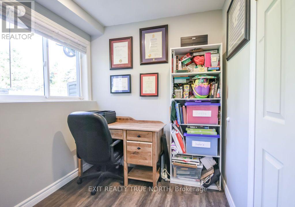 35 MARLOW CIRCLE - 29