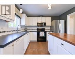 35 Marlow Circle, Springwater, ON L0L1V0 Photo 12