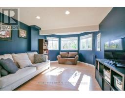 35 Marlow Circle, Springwater, ON L0L1V0 Photo 24