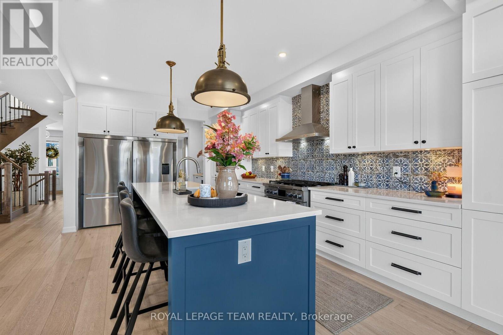 719 COAST CIRCLE - Image 16