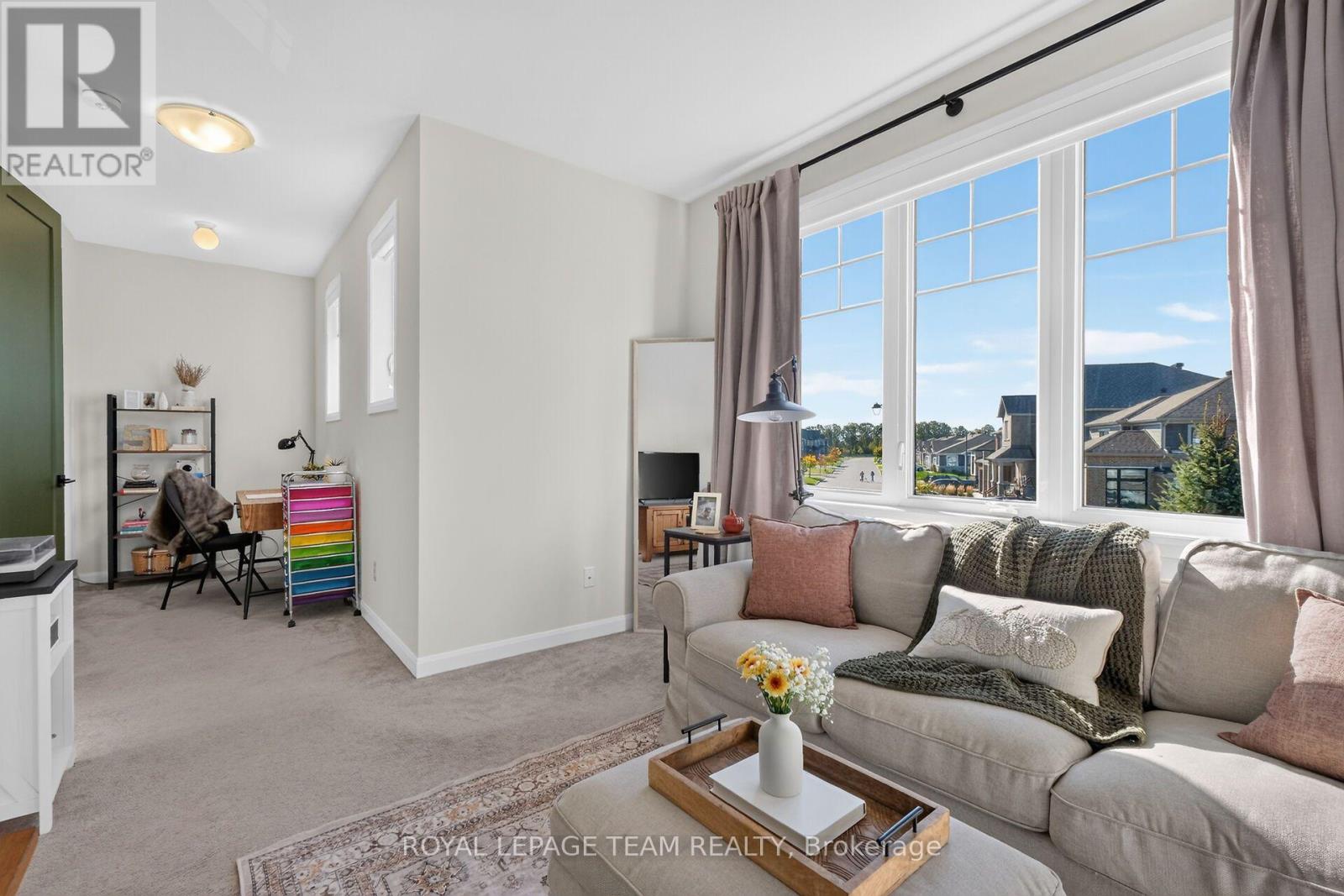 719 COAST CIRCLE - Image 23