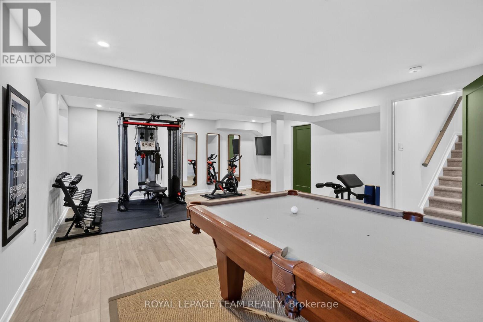 719 COAST CIRCLE - Image 32