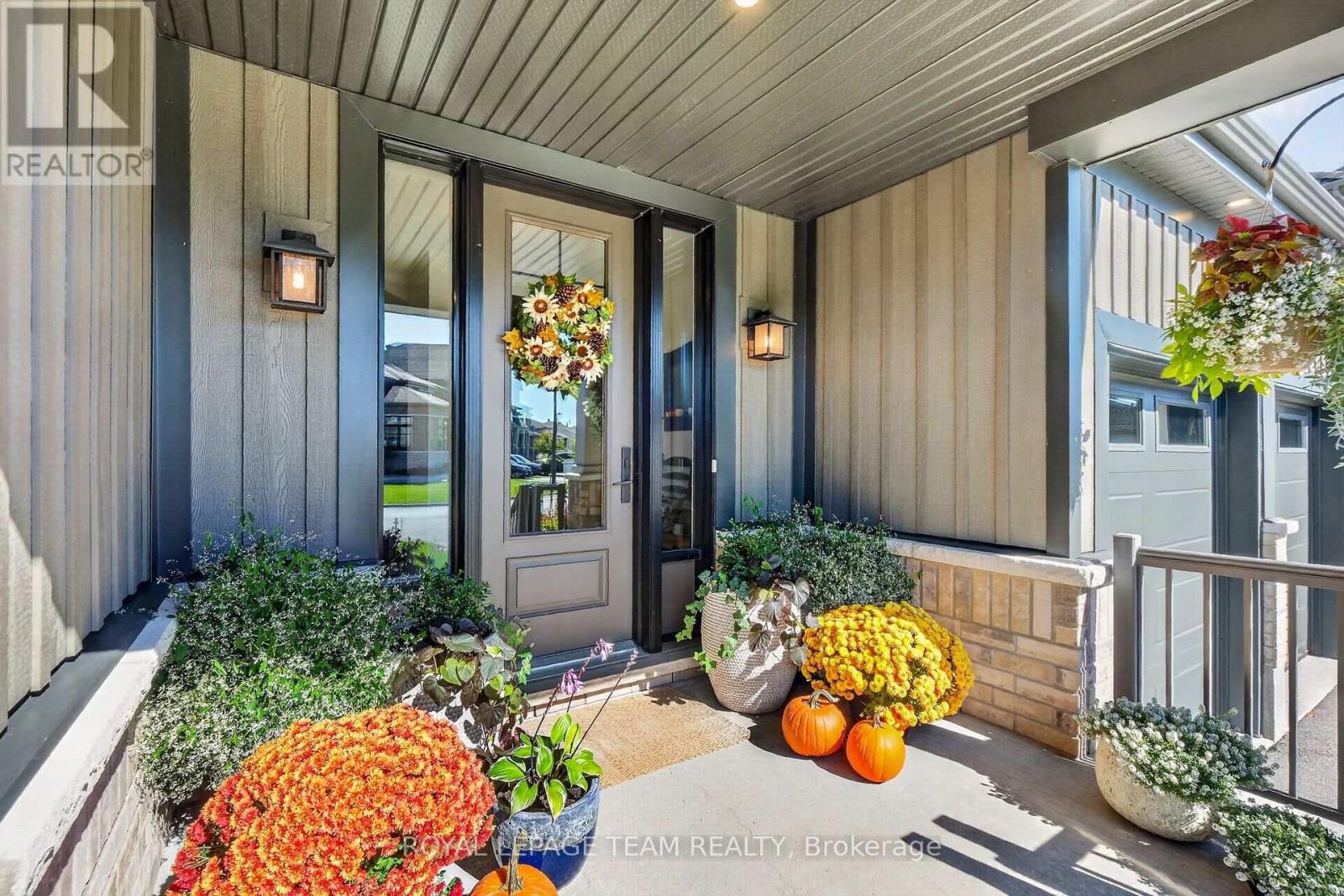 Spacious covered front porch...