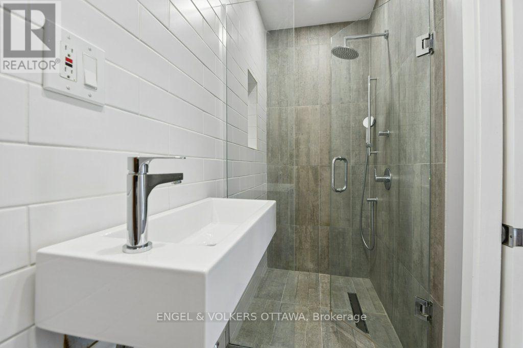 187 HINTON AVENUE N - Image 15