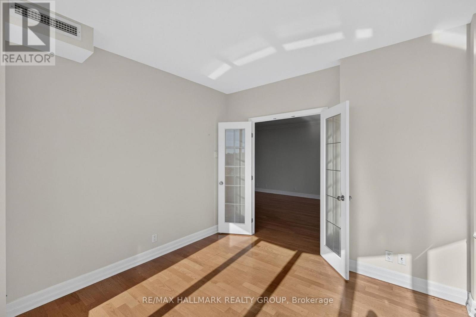 #607 3590 RIVERGATE WAY - Image 10