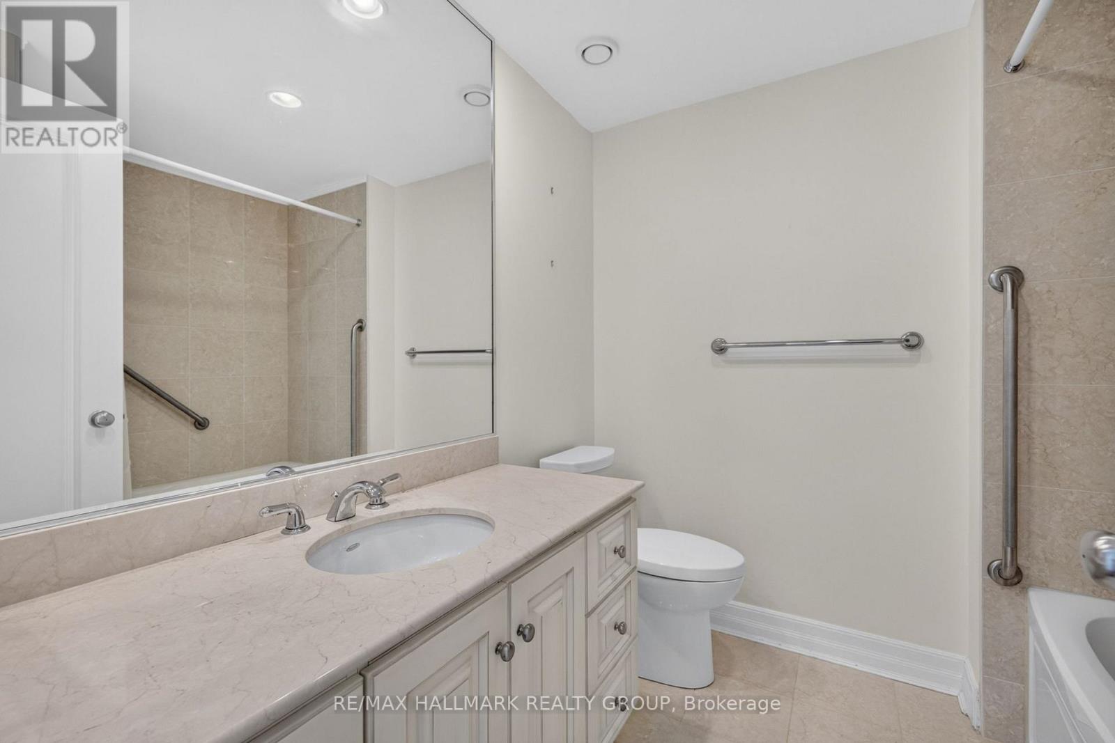 #607 3590 RIVERGATE WAY - Image 24