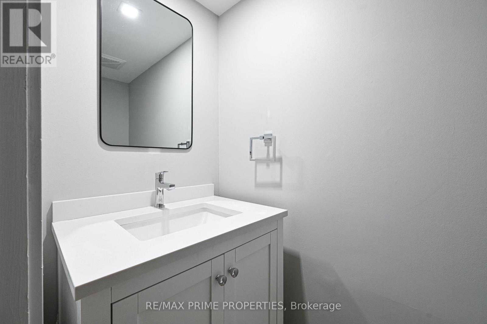 115 Havelock Street — photo 36
