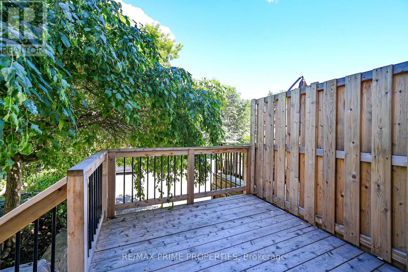 115 Havelock Street — photo 42