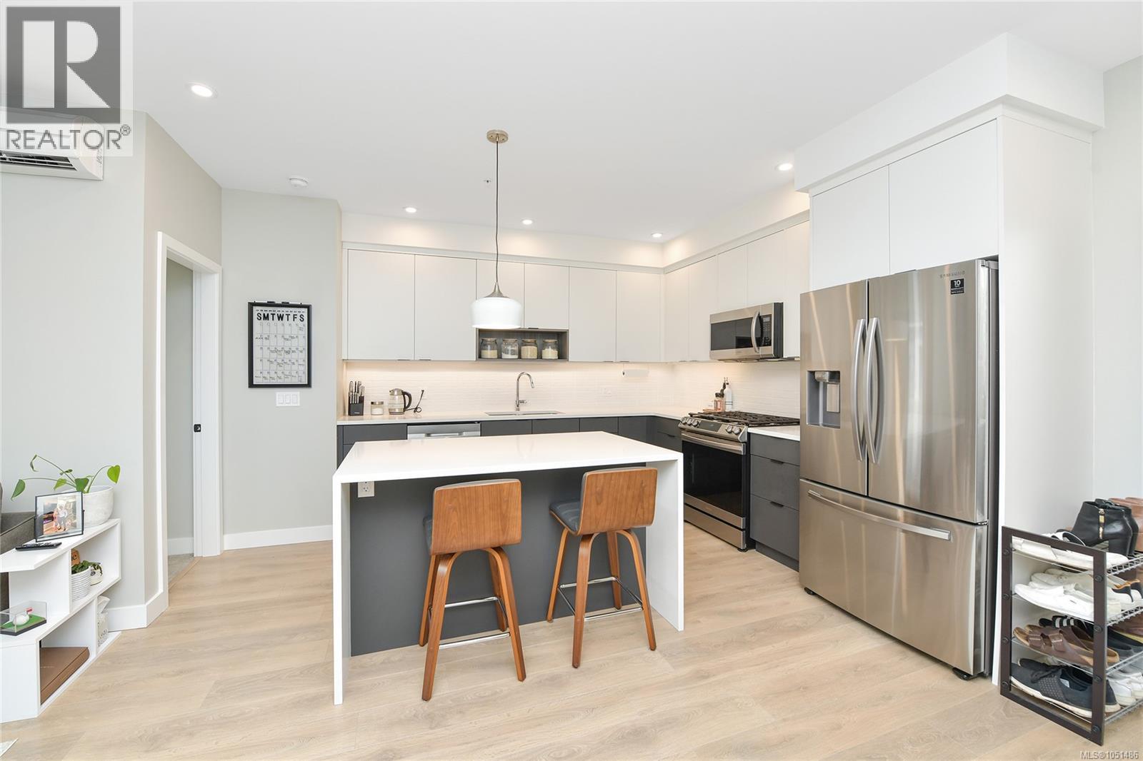 #404 967 Whirlaway Cres - 6