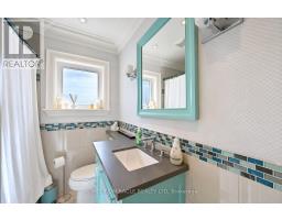 24 Acorn Avenue, Toronto, ON M9B3P8 Photo 16