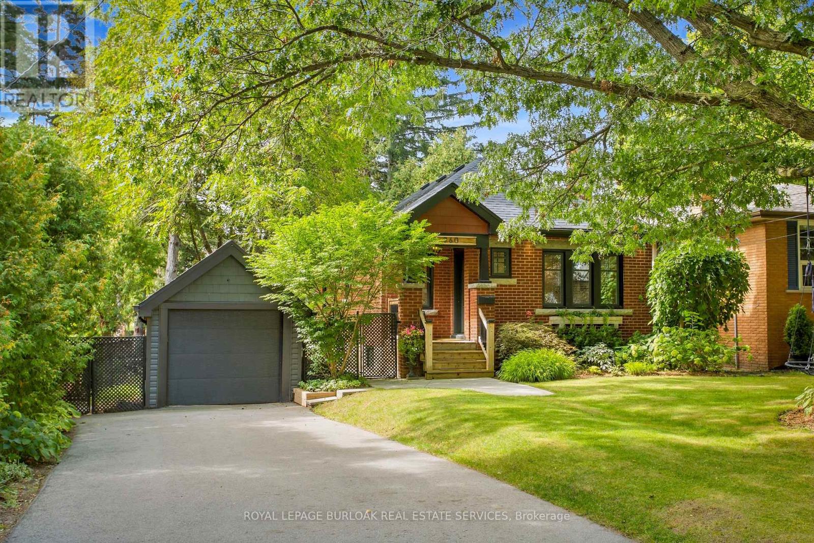 Photo of 960 Shadeland Avenue