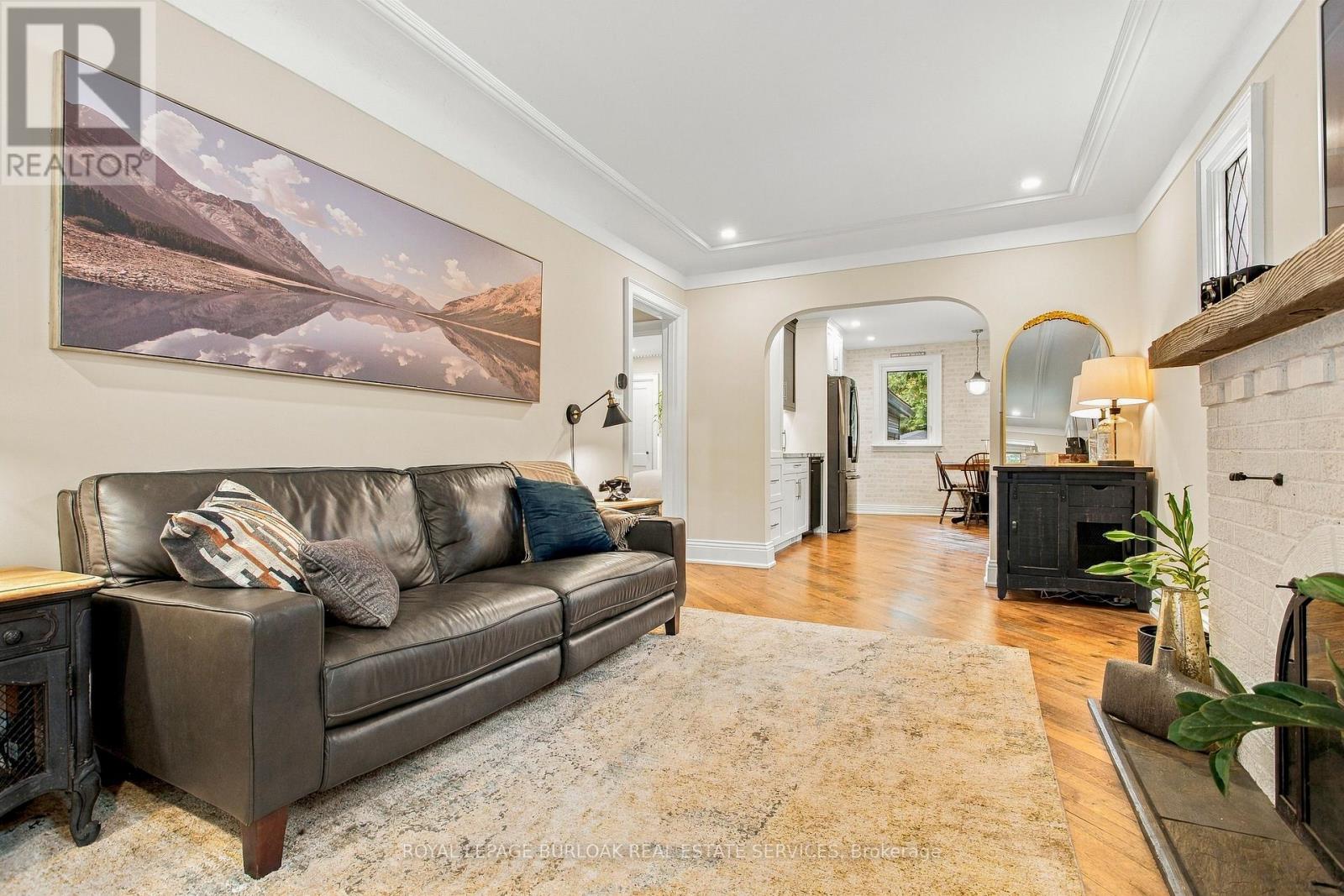 960 SHADELAND AVENUE - 12