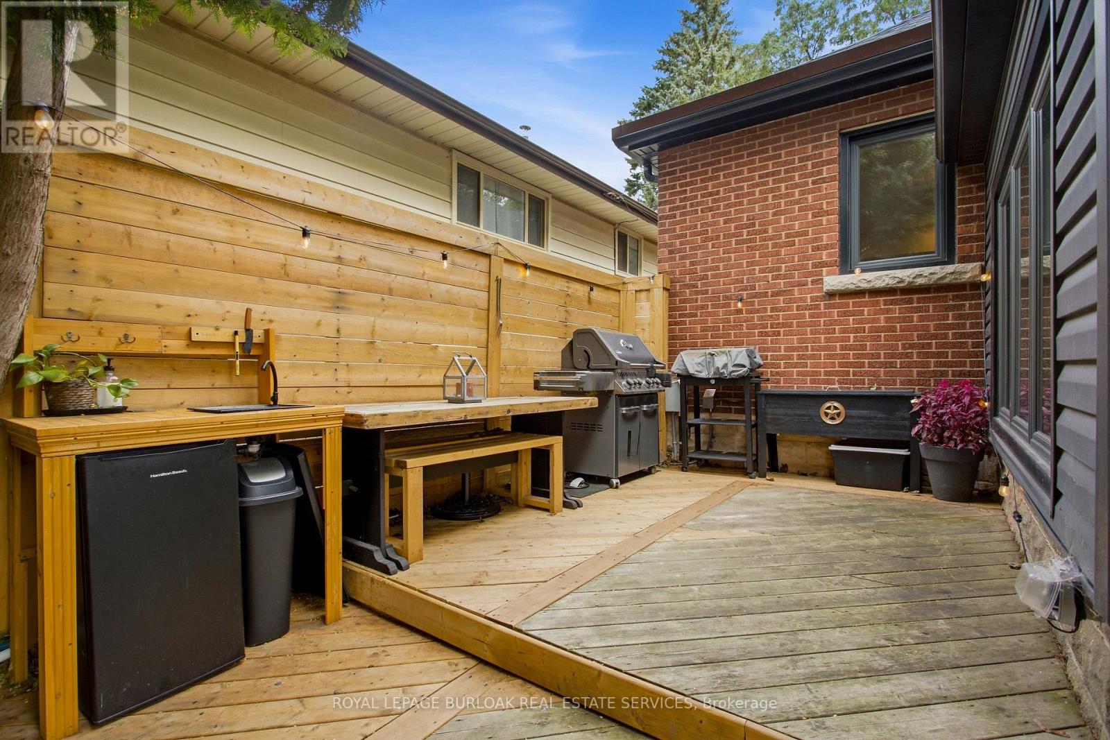 960 SHADELAND AVENUE - 48