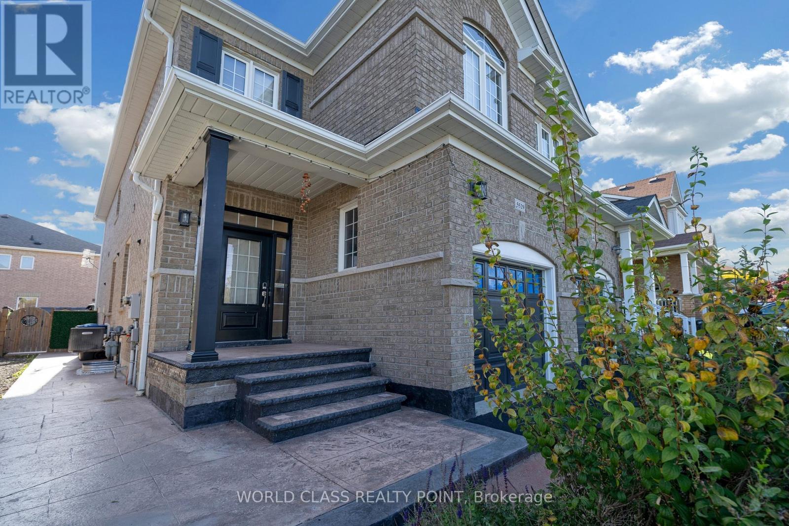 5529 Fudge Terrace, Mississauga, ON photo 2