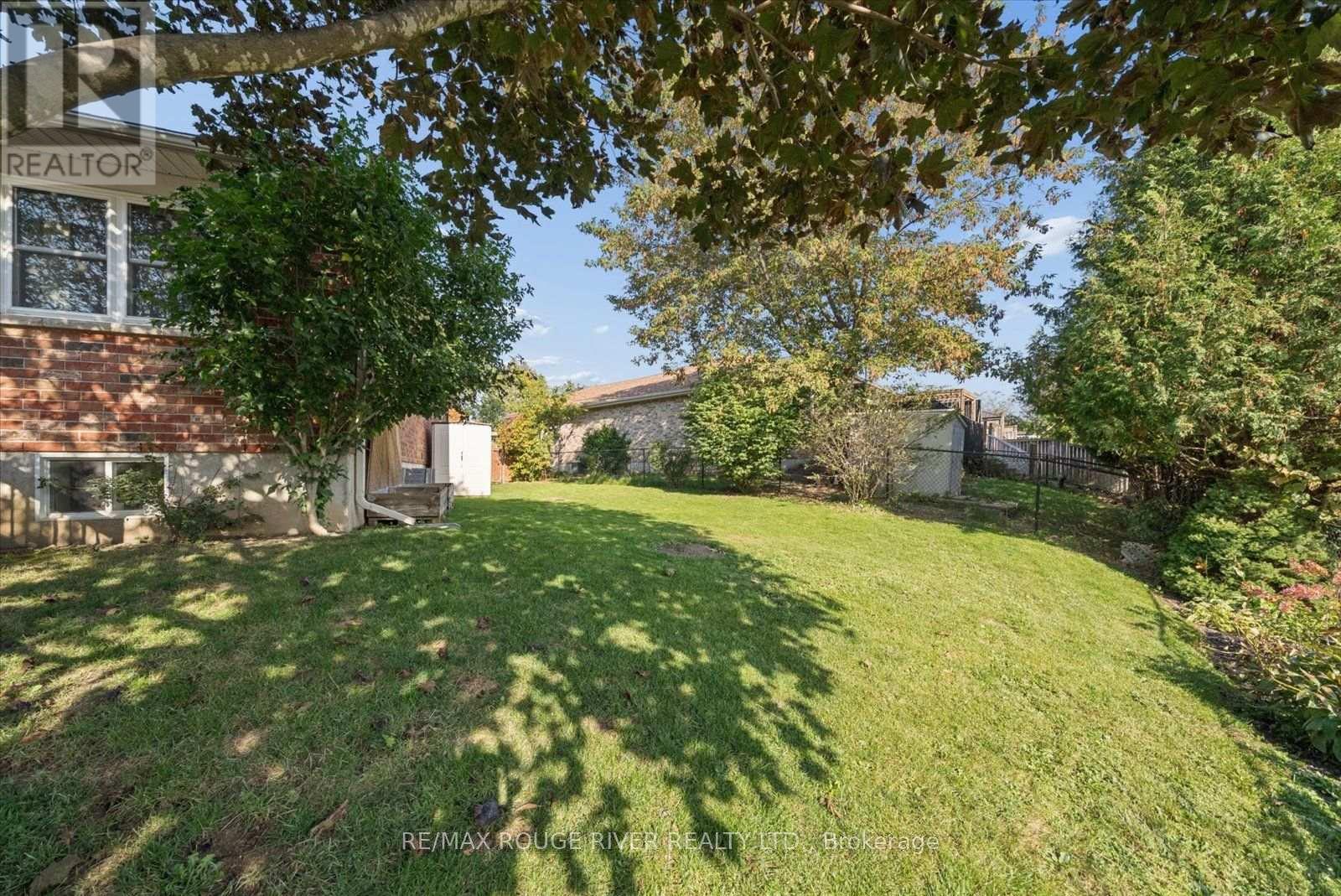 10 Talbot Drive, Port Hope, ON photo 36