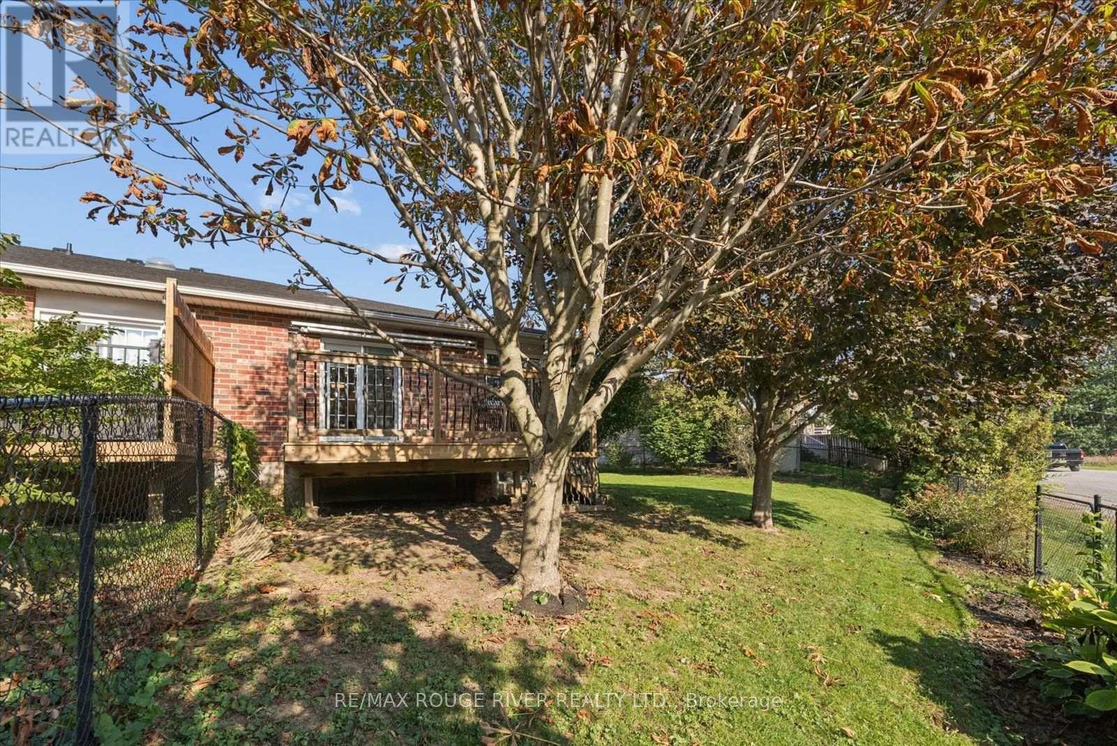 10 Talbot Drive, Port Hope, ON photo 37