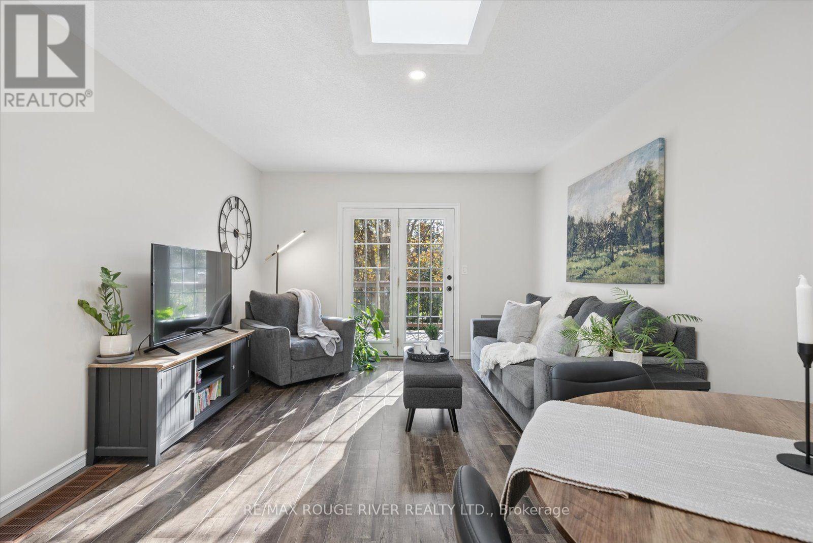 10 Talbot Drive, Port Hope, ON photo 6