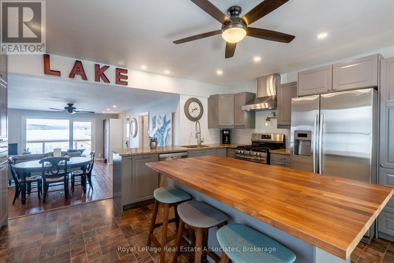 398 Gilbert Bay Lane, Wollaston, ON photo 5