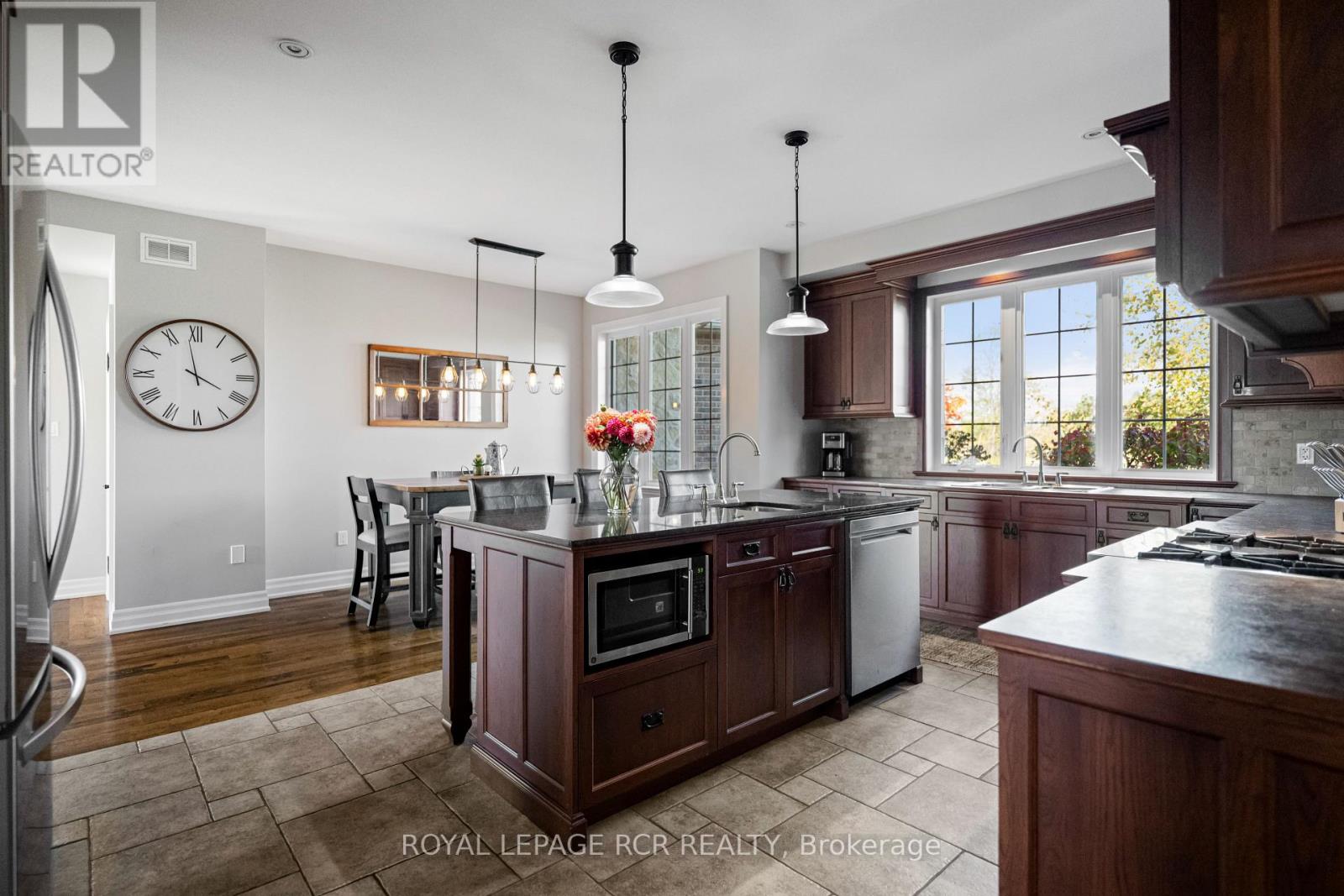 293138 8th Line, Amaranth, ON photo 13