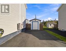 64 Sprucedale Drive thumbnail 23