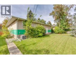 28 Gainsborough Drive SW - photo 35