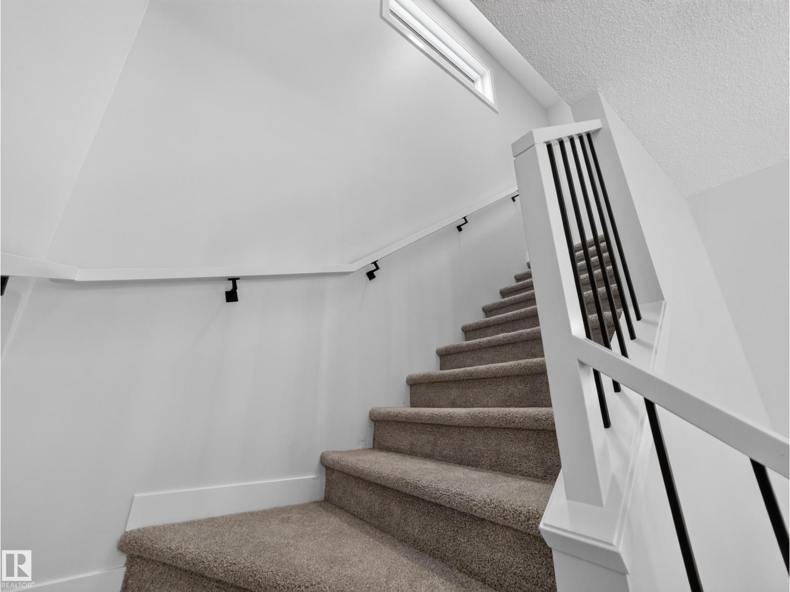 301 Brae Way, photo 27