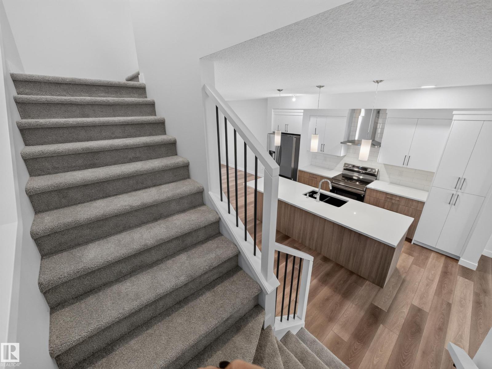 301 Brae Way, photo 28
