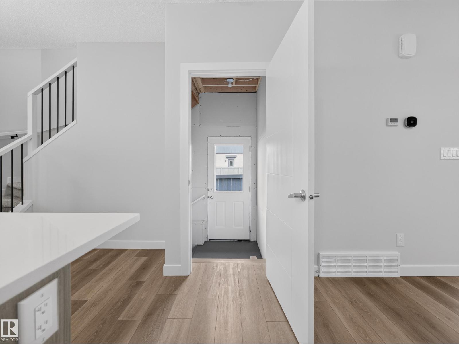 301 Brae Way, photo 26