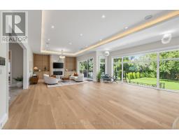 Kitchen - 130 Upper Canada Drive, Toronto, ON M2P1S4 Photo 11