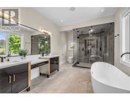 130 Upper Canada Drive, Toronto, ON M2P1S4 Photo 23